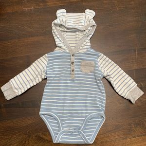 Carters Long Sleeve Onesie with Ears (6M)